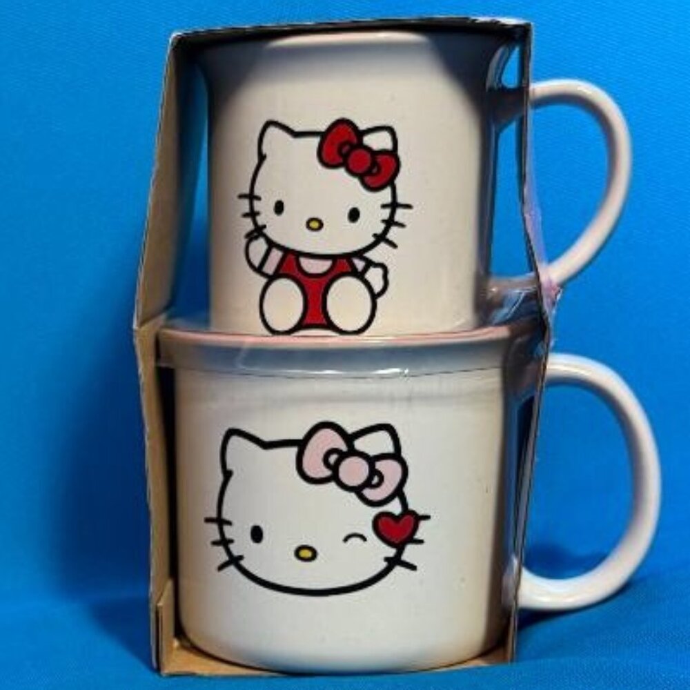 BRAND NEW ~ ABSOLUTELY ADORABLE HELLO KITTY 2 PIECE CERAMIC MUG / CUP SET !!